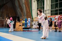 Pracownia Kroju i Szycia Fasonik przygotowała na 50-lecie Sekcji Judo pokaz stylów japońskich.